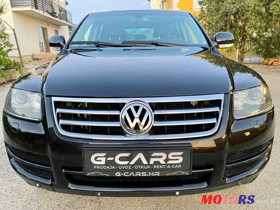 2006' Volkswagen Touareg photo #2