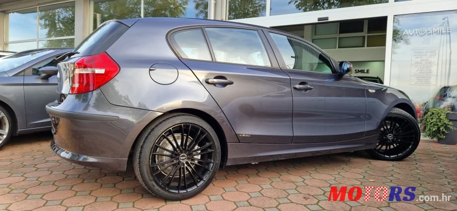 2008' BMW Serija 1 118D photo #6