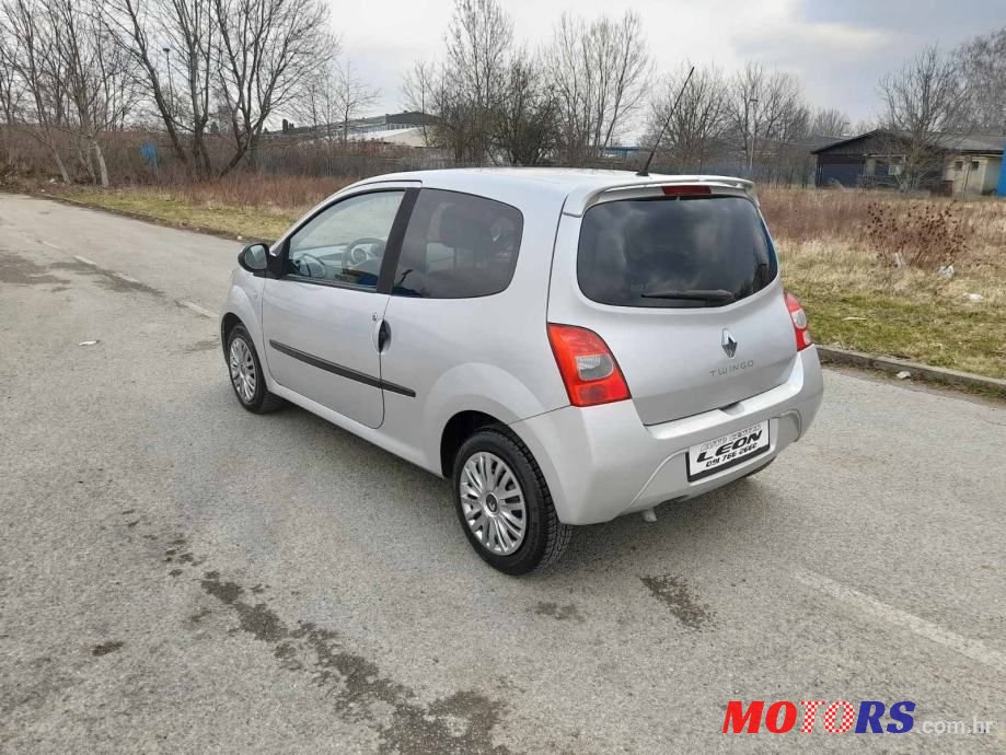 2008' Renault Twingo 1,2 photo #4