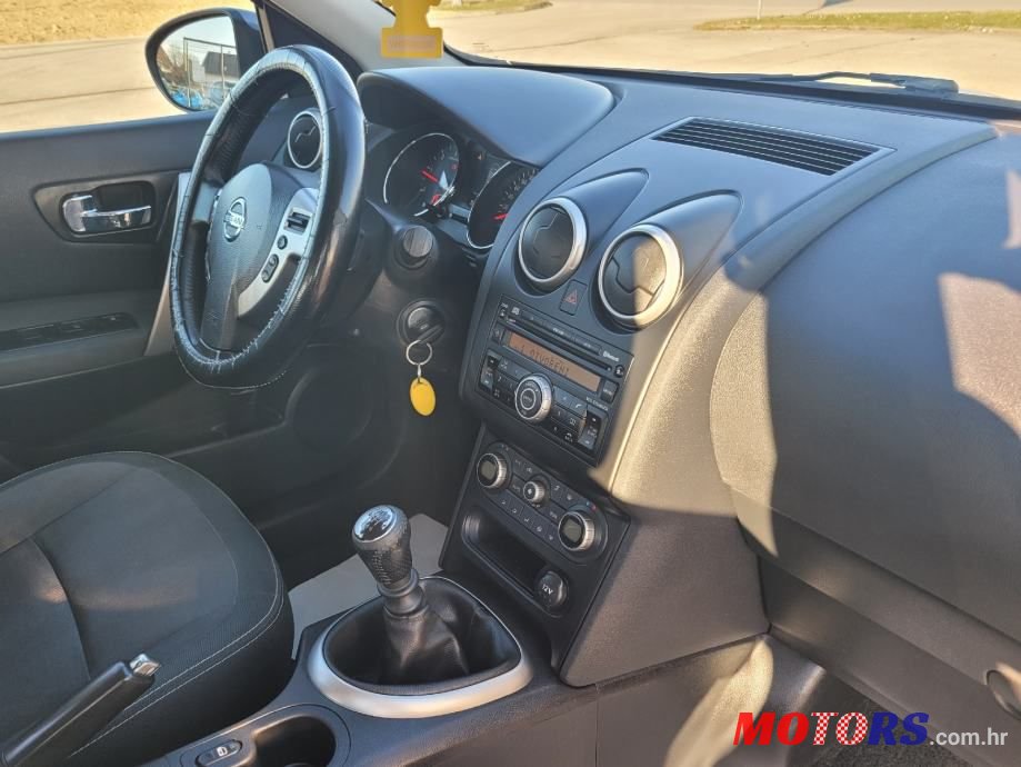 2010' Nissan Qashqai 1,5 Dci photo #6