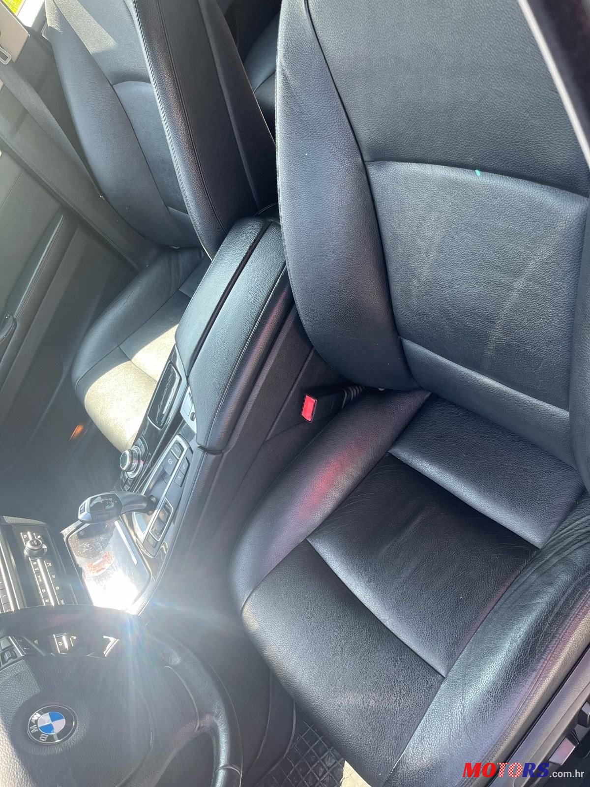 2014' BMW Serija 5 520D photo #4