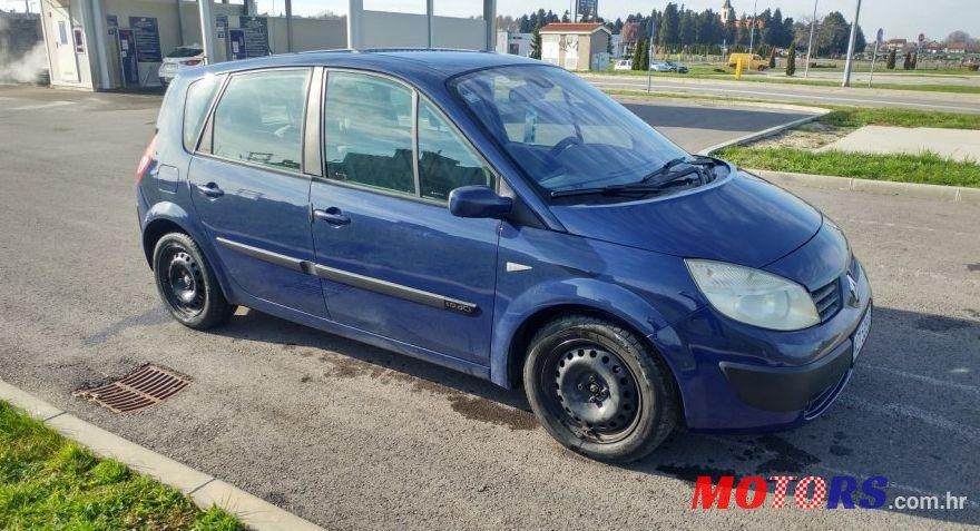 2005' Renault Scenic 1,9 Dci photo #2