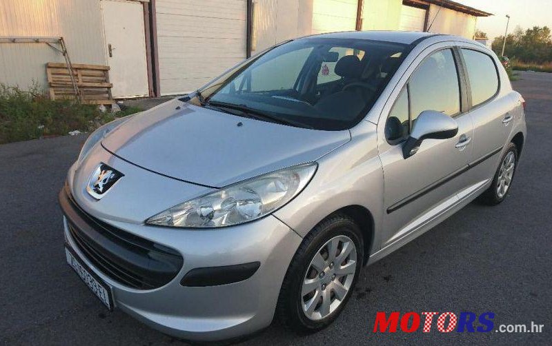 2008' Peugeot 207 1,4 photo #1