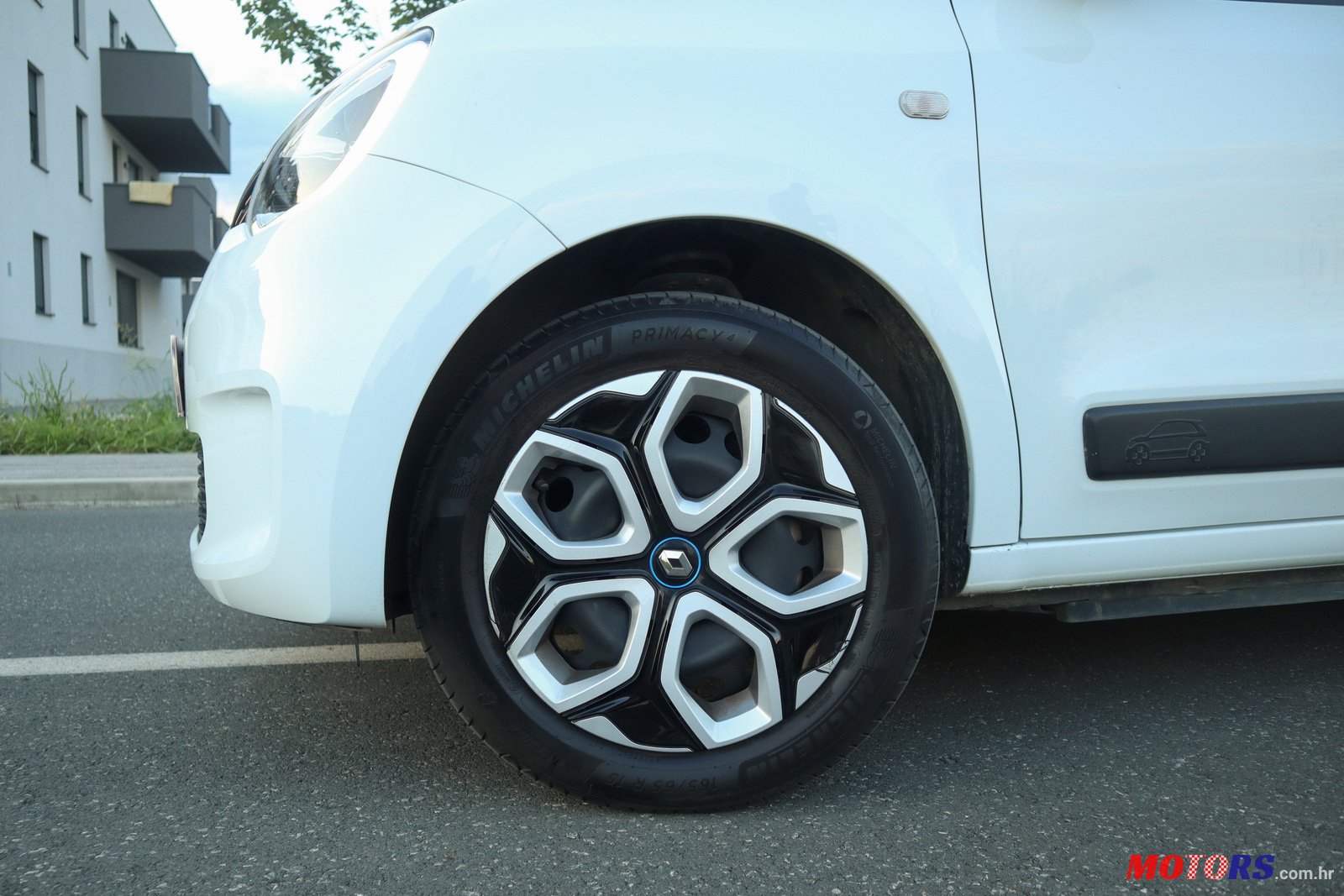 2022' Renault Twingo Z.E. photo #4