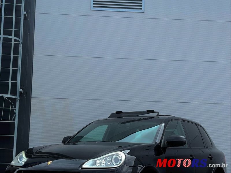 2008' Porsche Cayenne Gts 4,8 V8 photo #1