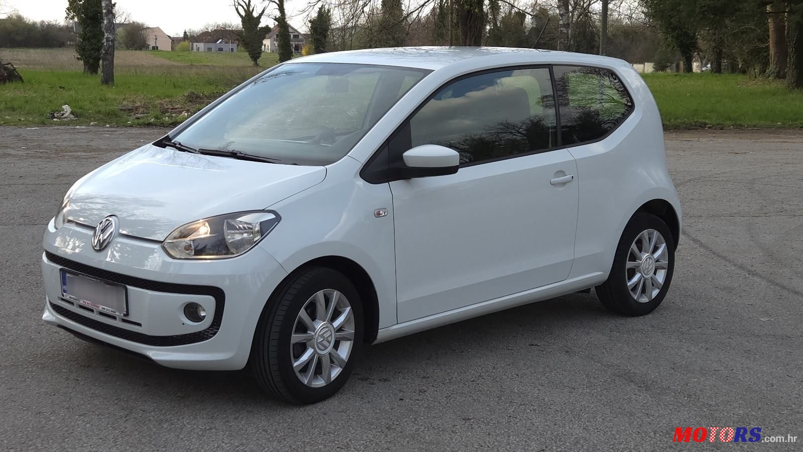 2015' Volkswagen Up! 1,0 Up! photo #2