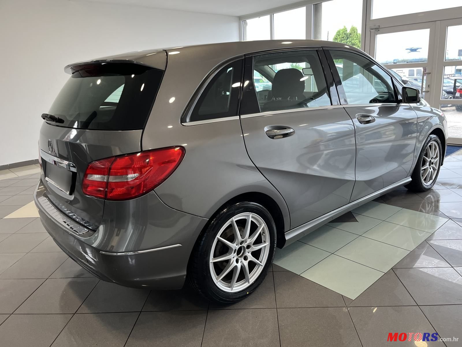 2012' Mercedes-Benz B-Klasa 180 Cdi photo #6