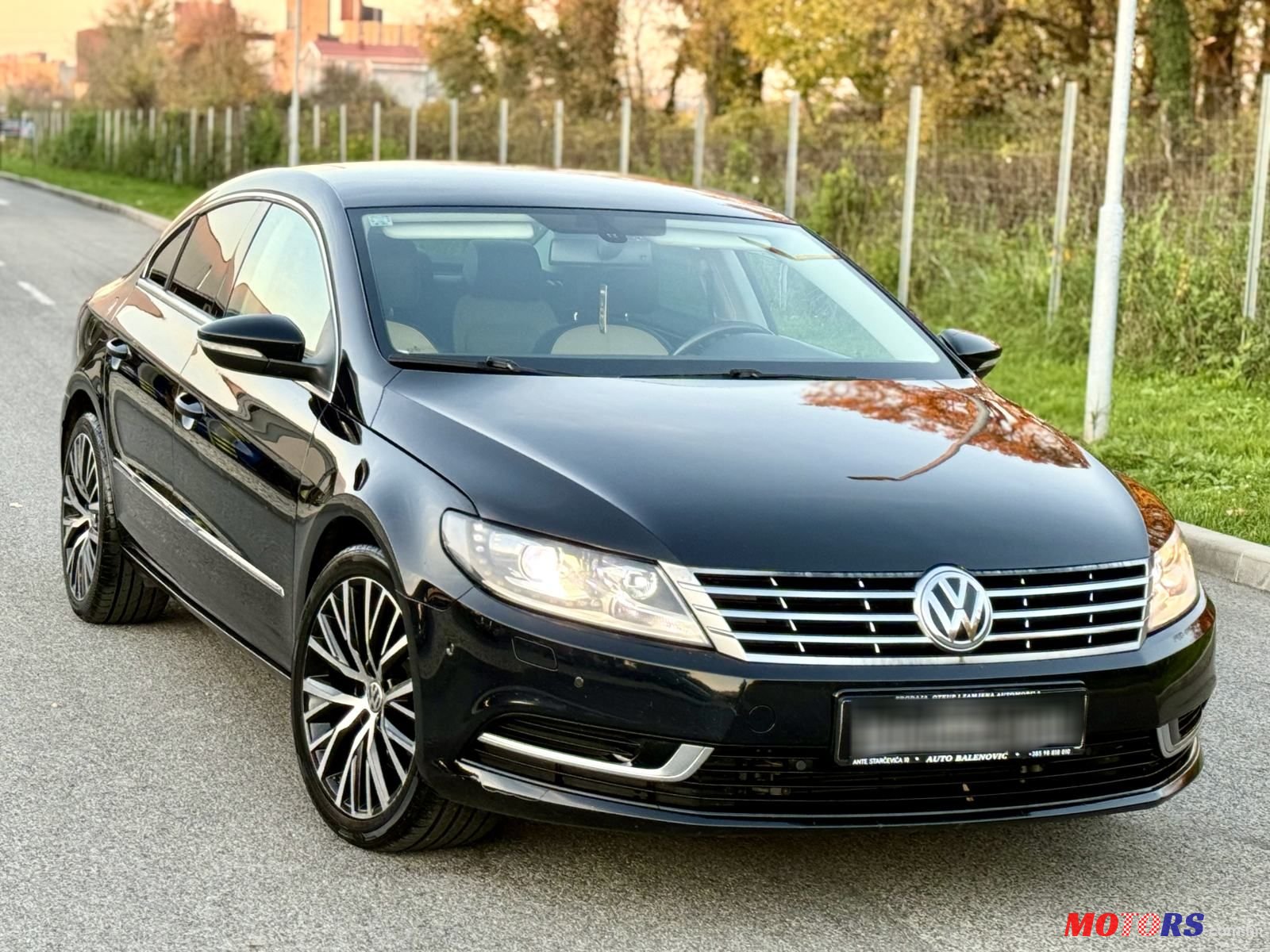 2014' Volkswagen Passat 2.0 Tsi photo #1