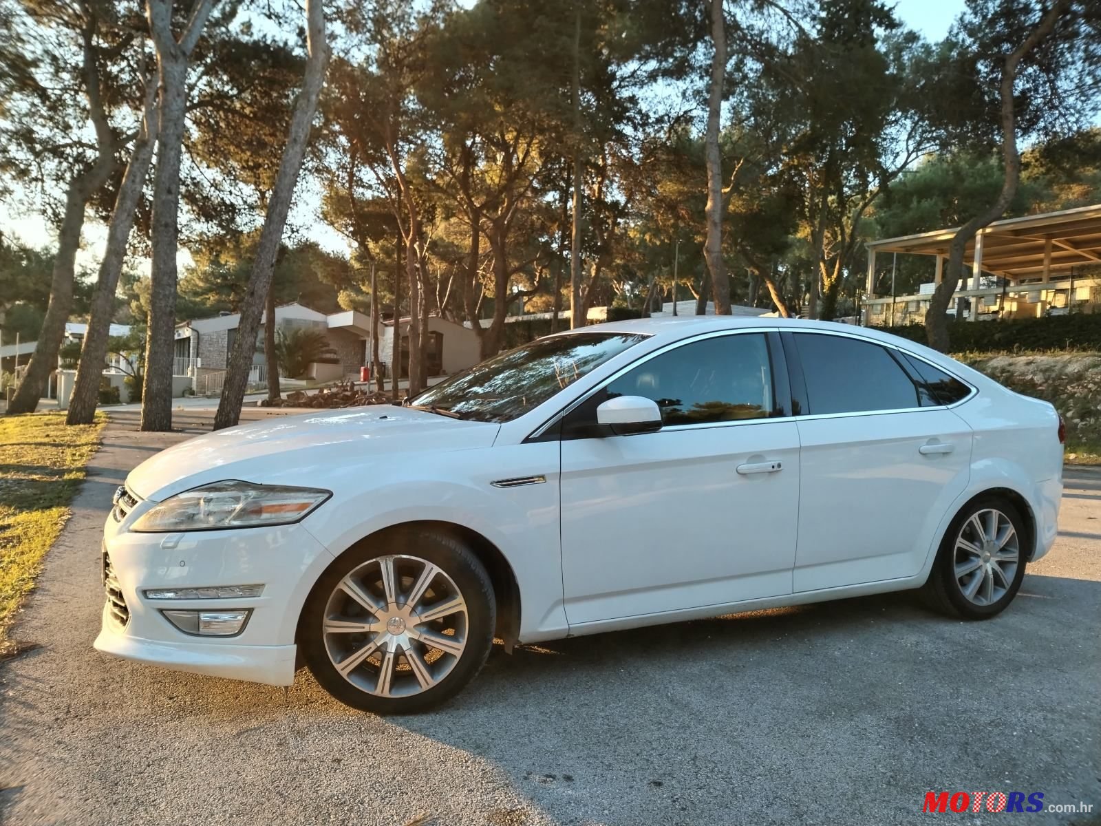 2011' Ford Mondeo 2,0 photo #1