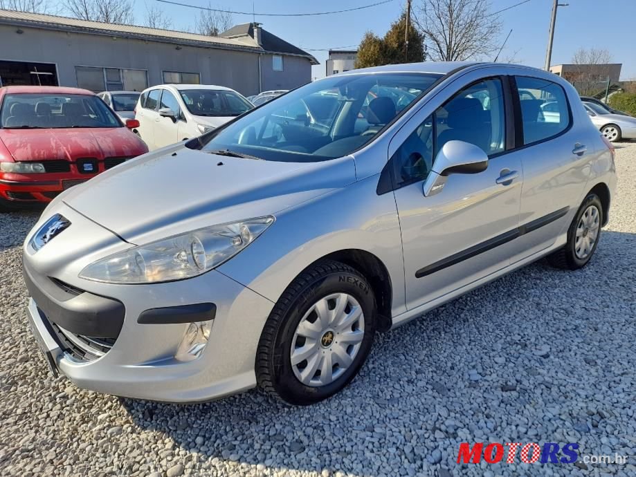 2008' Peugeot 308 photo #2