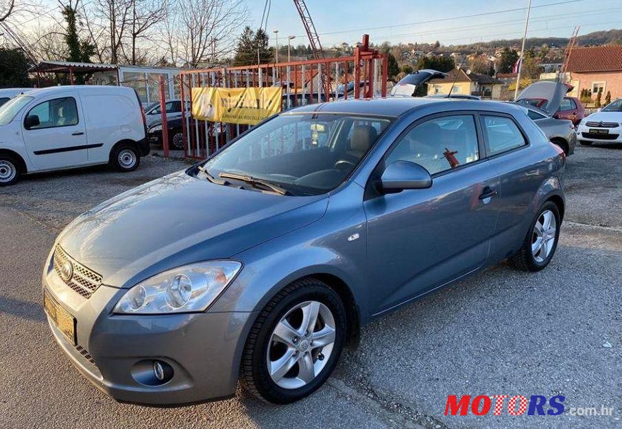 2009' Kia Pro Ceed 1.6 Crdi photo #1