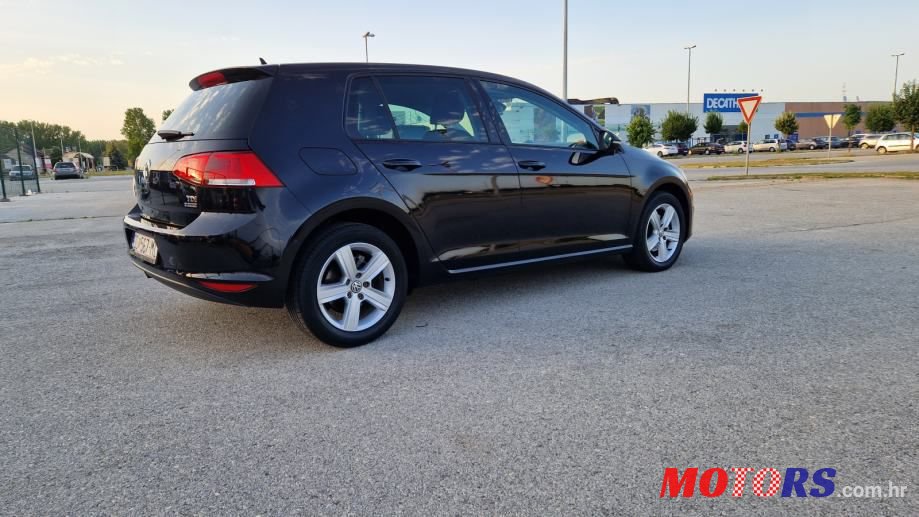 2013' Volkswagen Golf 7 1,6 Tdi Bmt photo #4