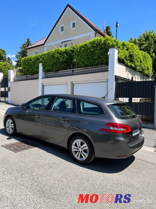 2019' Peugeot 308 Sw photo #5