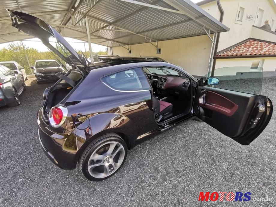 2009' Alfa Romeo MiTo 1,3 Jtdm photo #1
