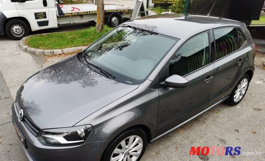 2011' Volkswagen Polo 1,6 Tdi photo #2