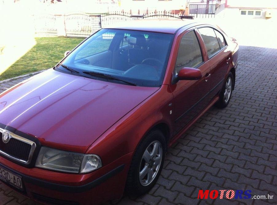 2001' Skoda Octavia 1,9 Tdi photo #1