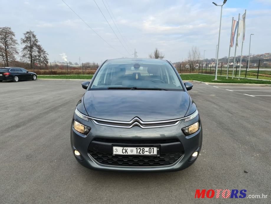 2015' Citroen C4 Picasso photo #3