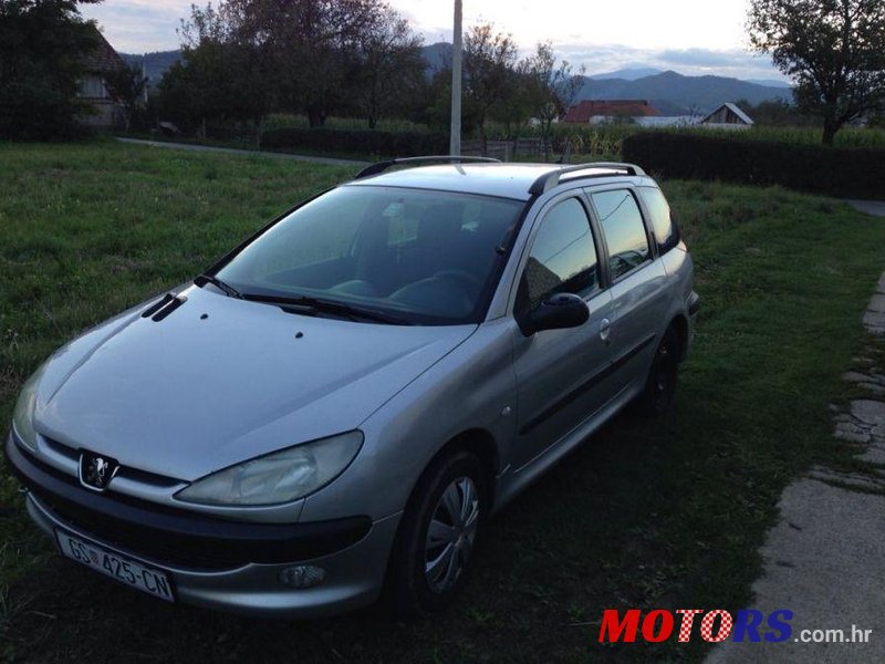 2003' Peugeot 206 206 1,4 HDi photo #2