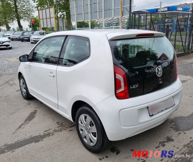 2013' Volkswagen Up! 1,0 Up! photo #4