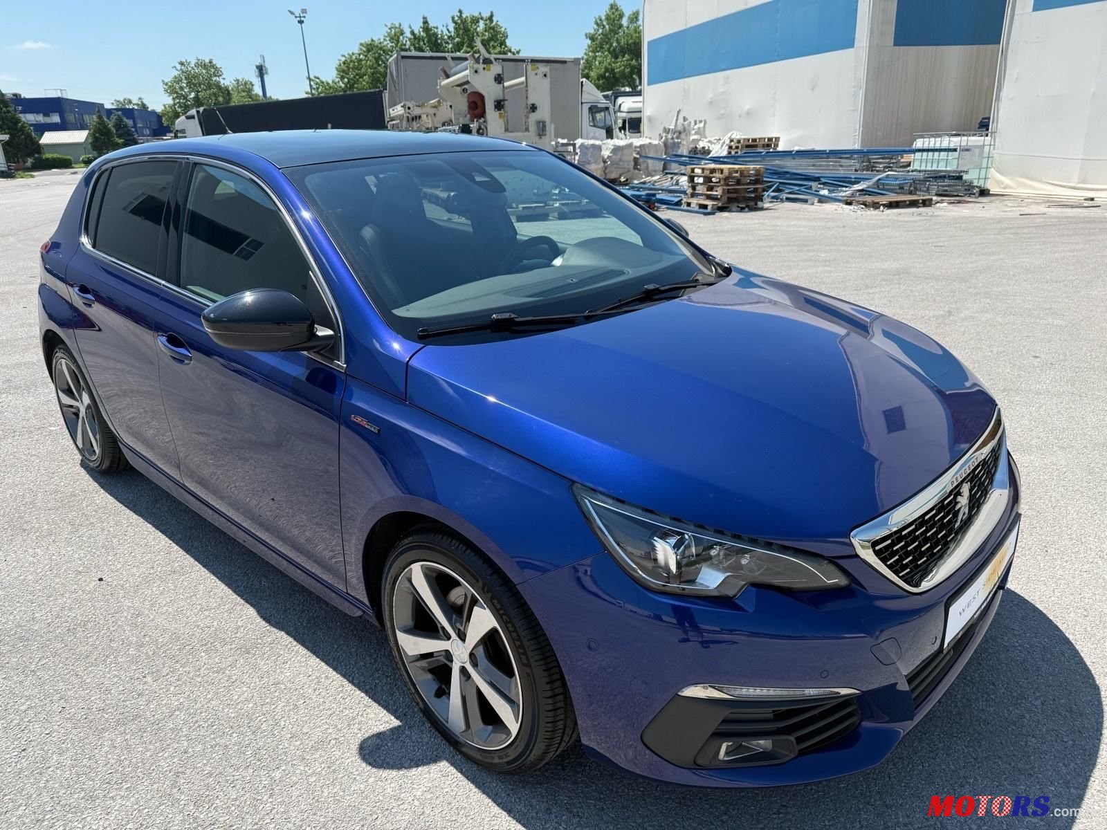 2018' Peugeot 308 1,2 Puretech photo #2