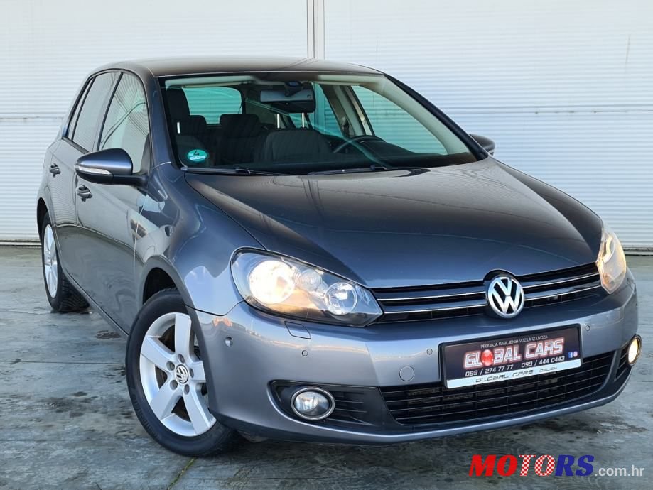 2010' Volkswagen Golf 6 1,6 Tdi photo #2