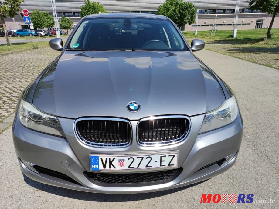 2009' BMW Serija 3 318D photo #2