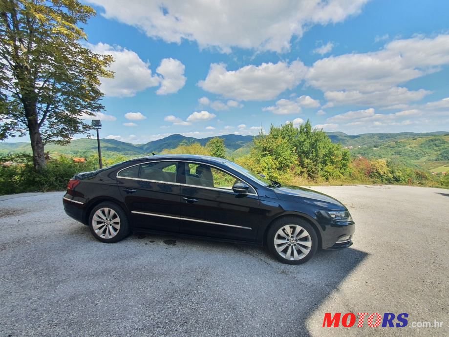 2013' Volkswagen Passat 2,0 Tdi Bmt photo #3