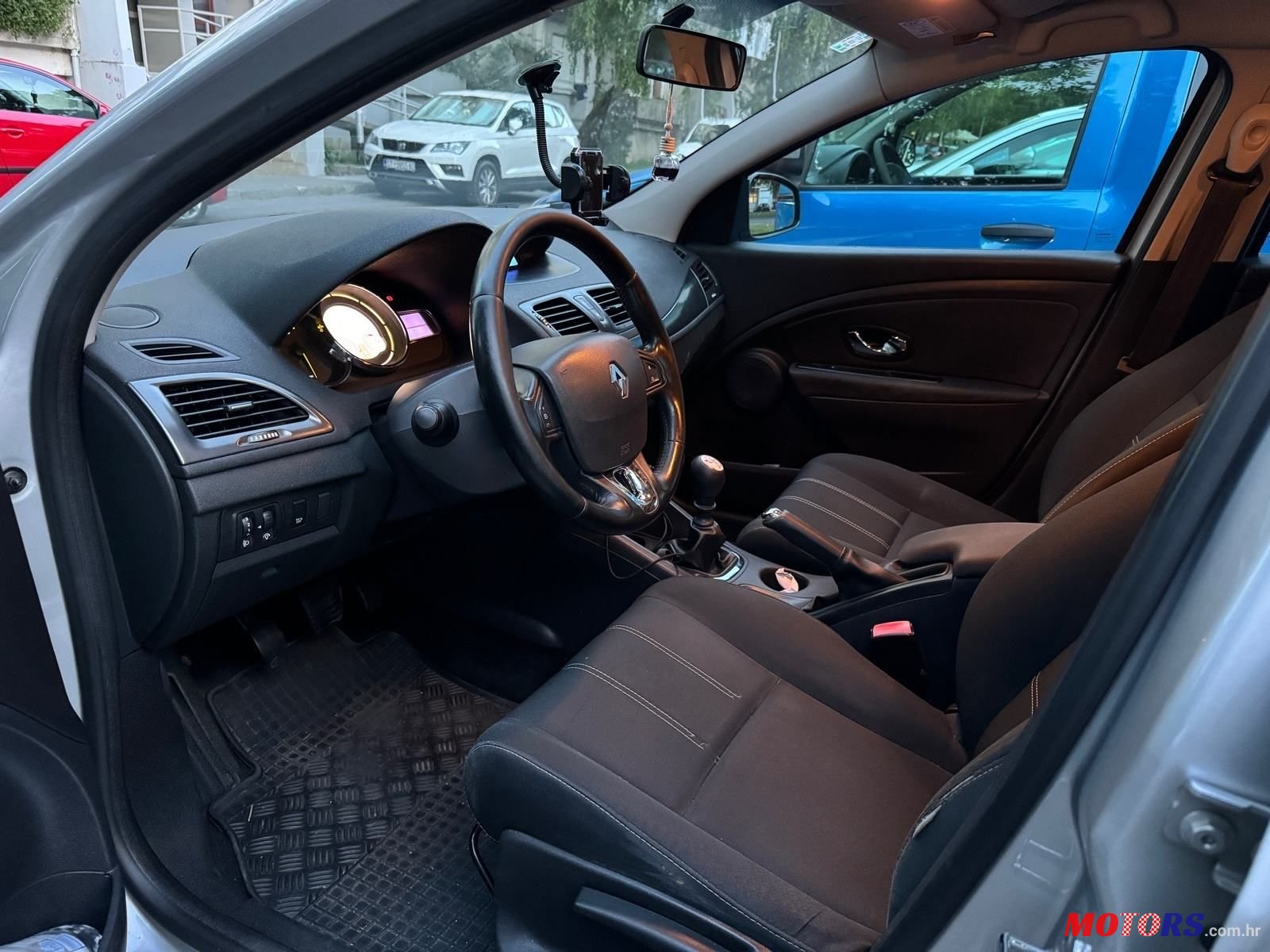 2015' Renault Megane Grandtour Dci photo #4