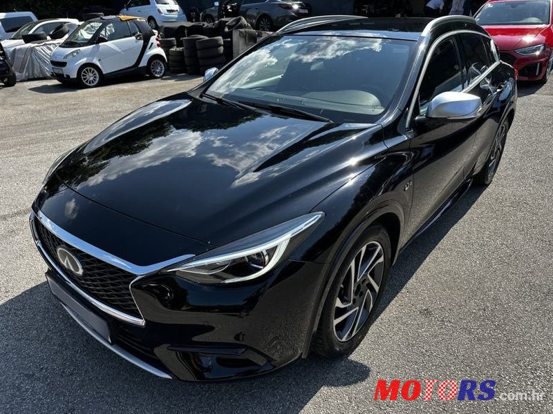 2017' Infiniti Q30 2,2 D photo #1