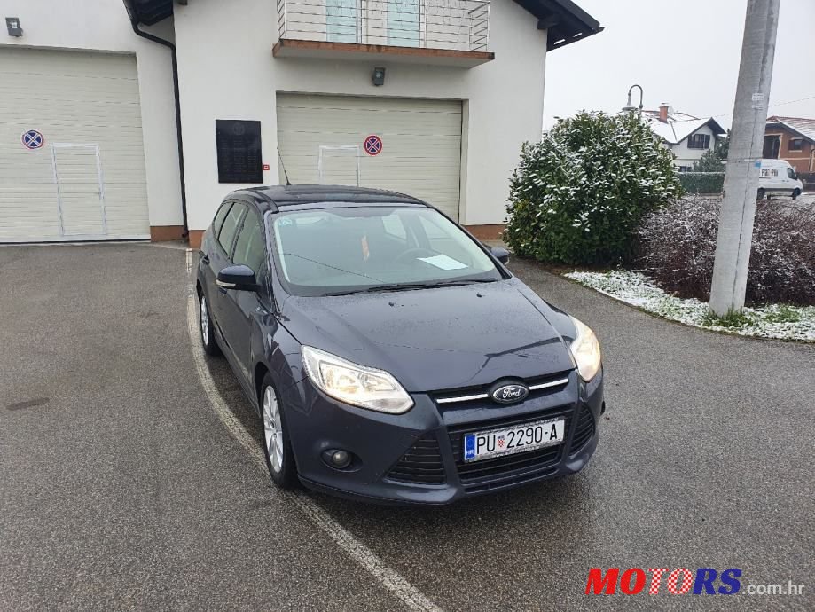 2011' Ford Focus Karavan photo #4