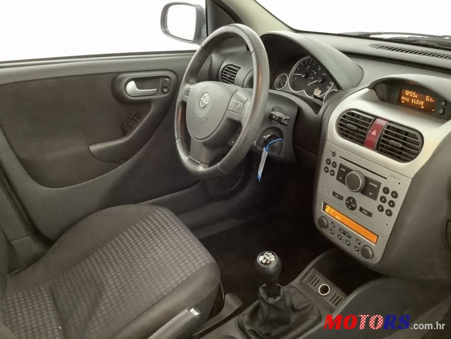 2005' Opel Corsa 1,3 Cdti photo #6