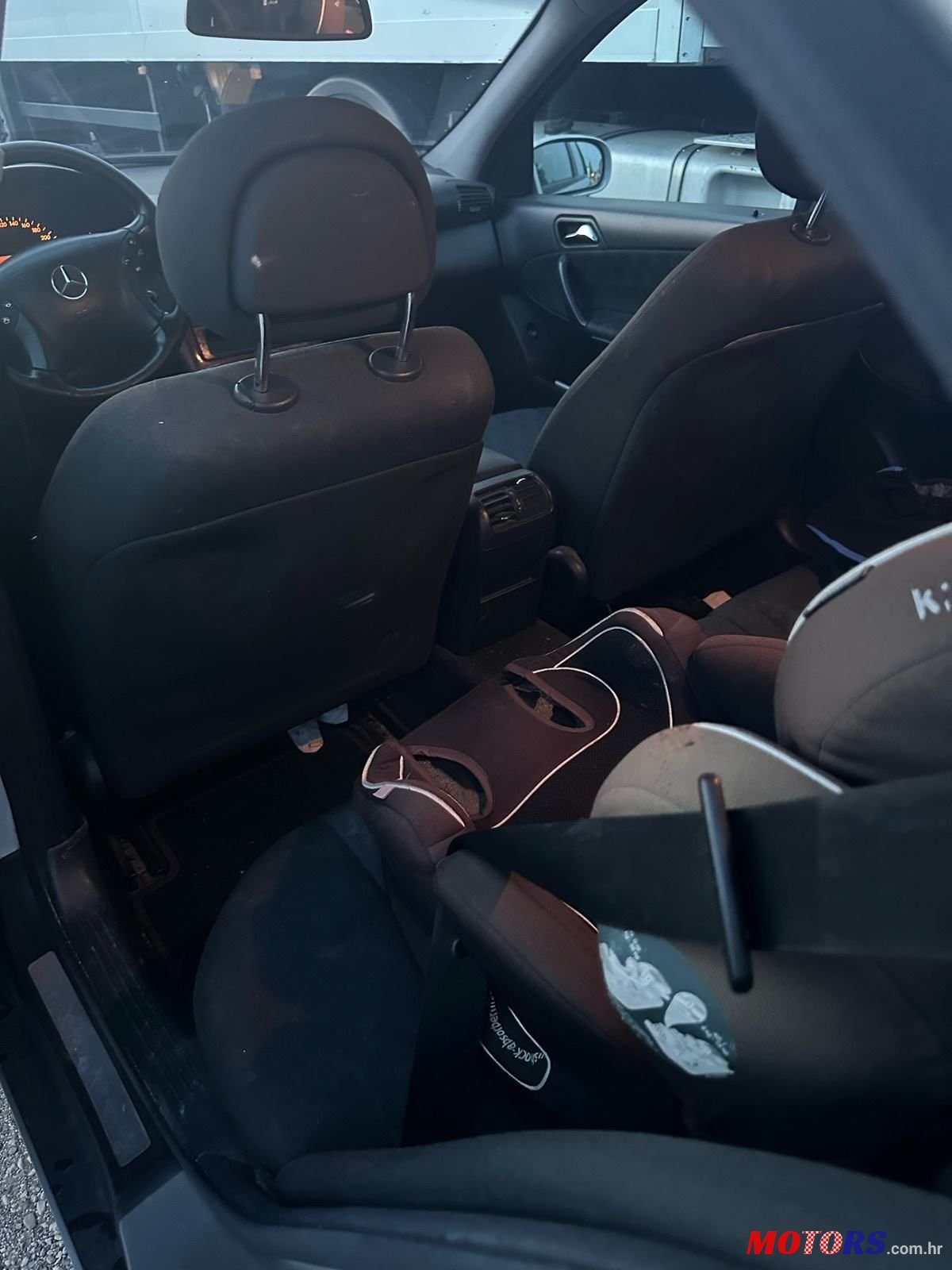 2002' Mercedes-Benz C-Klasa 200 Classic photo #5