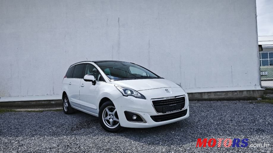 2016' Peugeot 5008 1.6 Hdi photo #3
