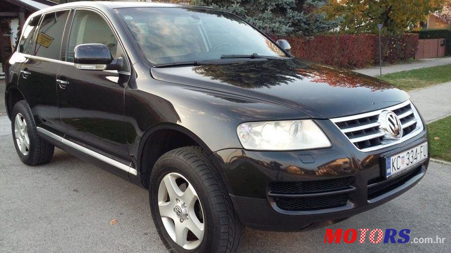 2005' Volkswagen Touareg 2,5 R5 TDI photo #1
