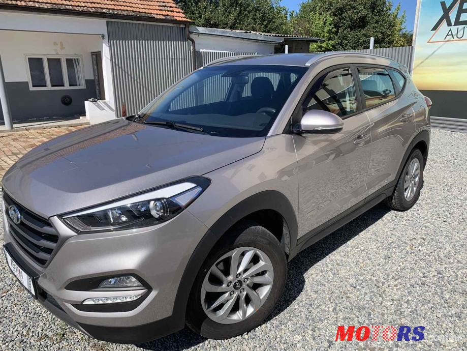 2016' Hyundai Tucson 1.7 Crdi photo #3