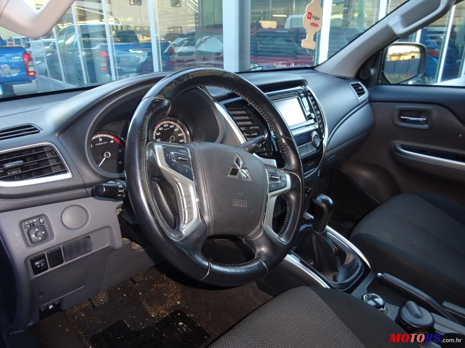 2019' Mitsubishi L200 2,2 Tdci photo #3