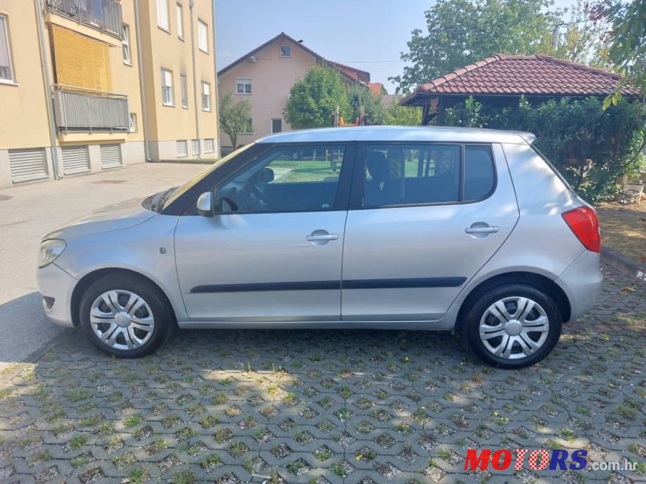 2010' Skoda Fabia 1,6 Tdi photo #6