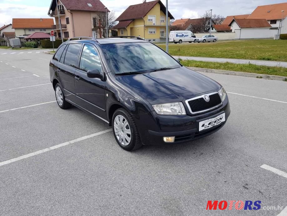 2004' Skoda Fabia Combi photo #2