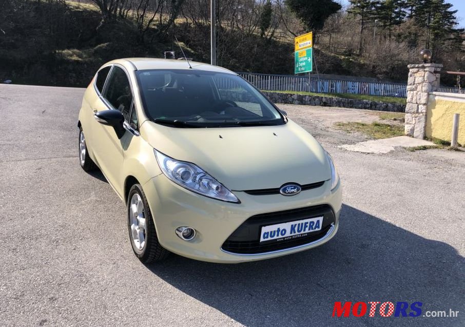 2010' Ford Fiesta 1,4 16V photo #1