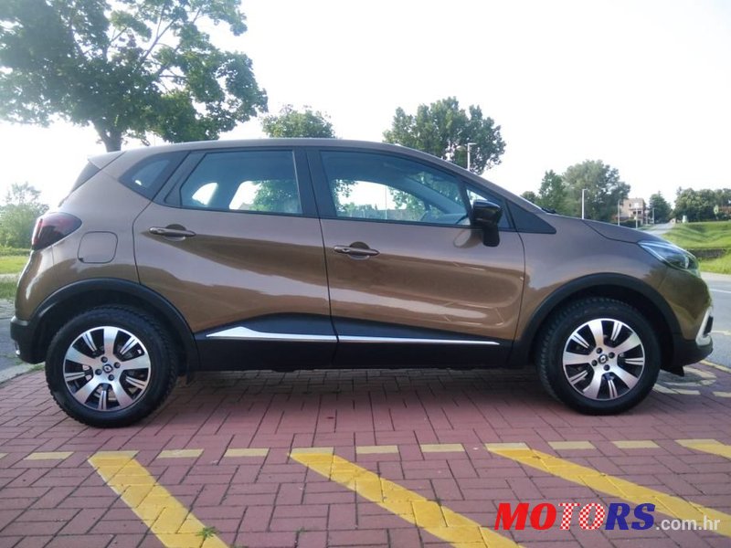 2017' Renault Captur Tce 90 photo #5