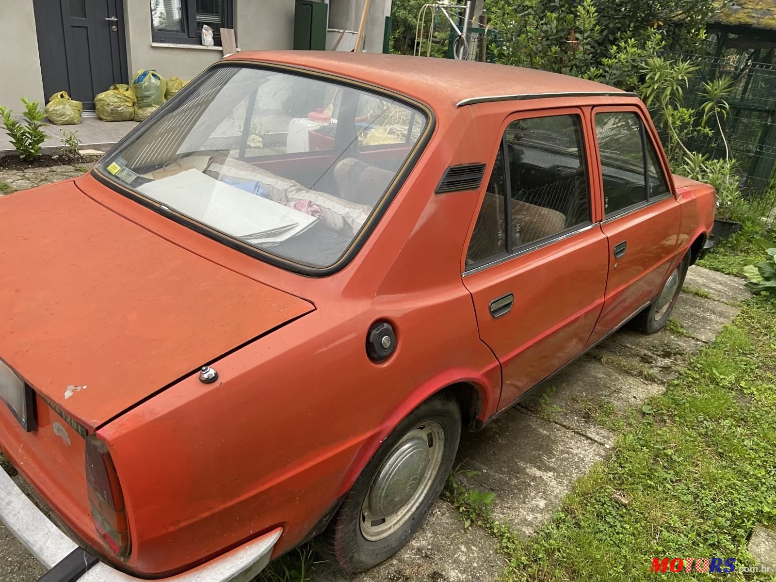 1979' Skoda 120 L photo #1