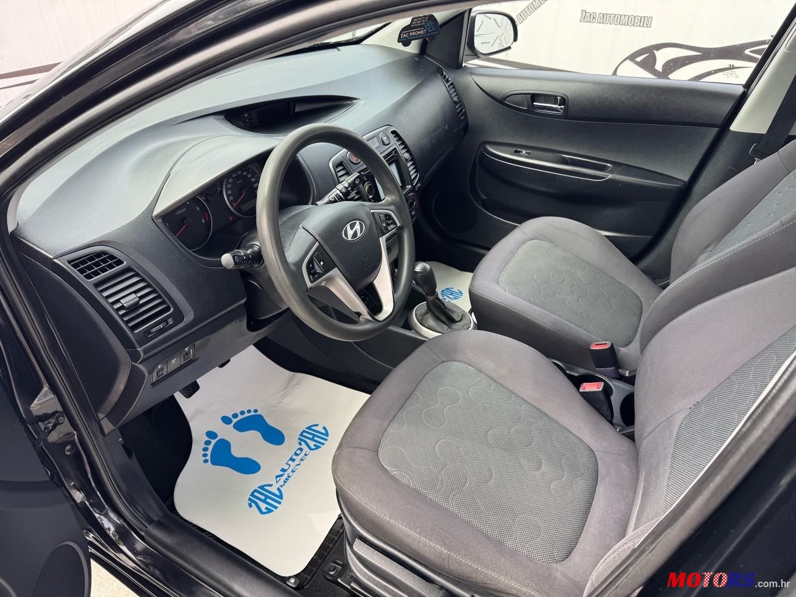 2010' Hyundai i20 1,4 Crdi photo #5
