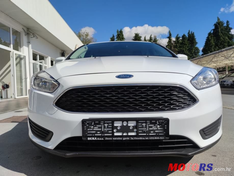 2017' Ford Focus 1,0 Gtdi photo #3