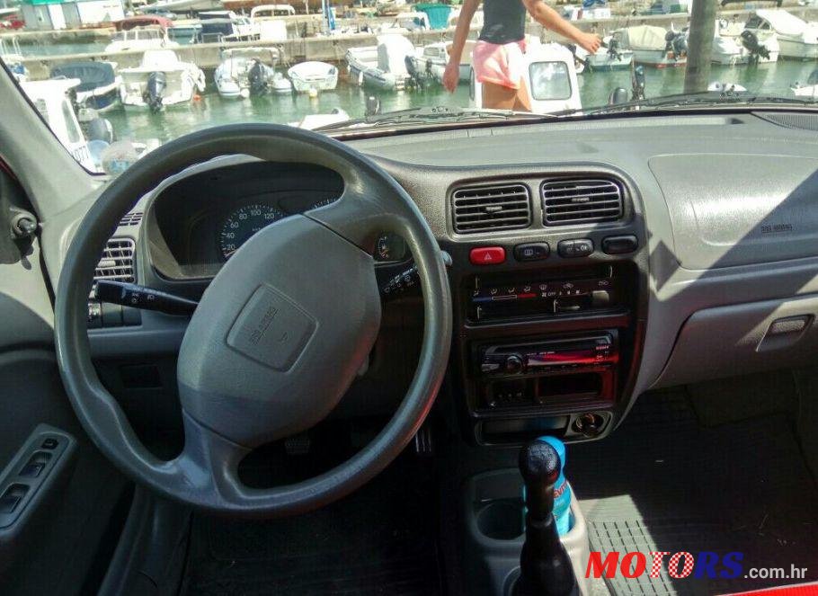 2002' Suzuki Alto 1,0 Gl photo #3