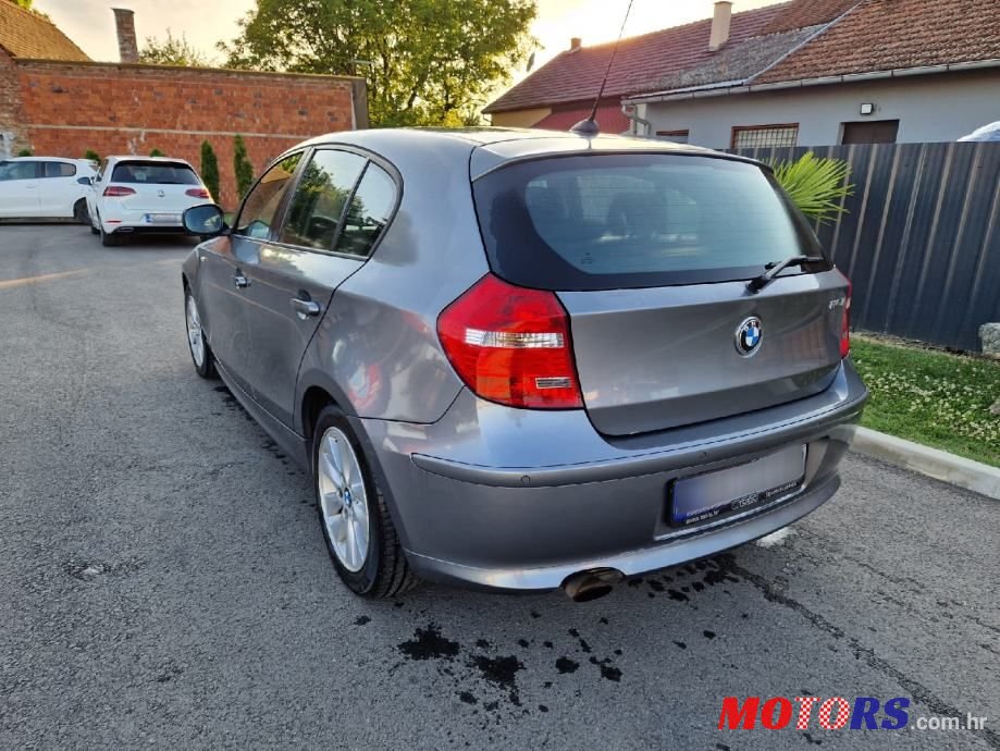 2011' BMW Serija 1 116I photo #3