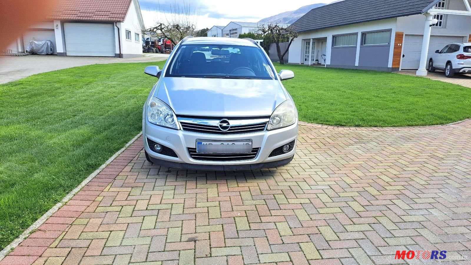 2008' Opel Astra Karavan photo #3