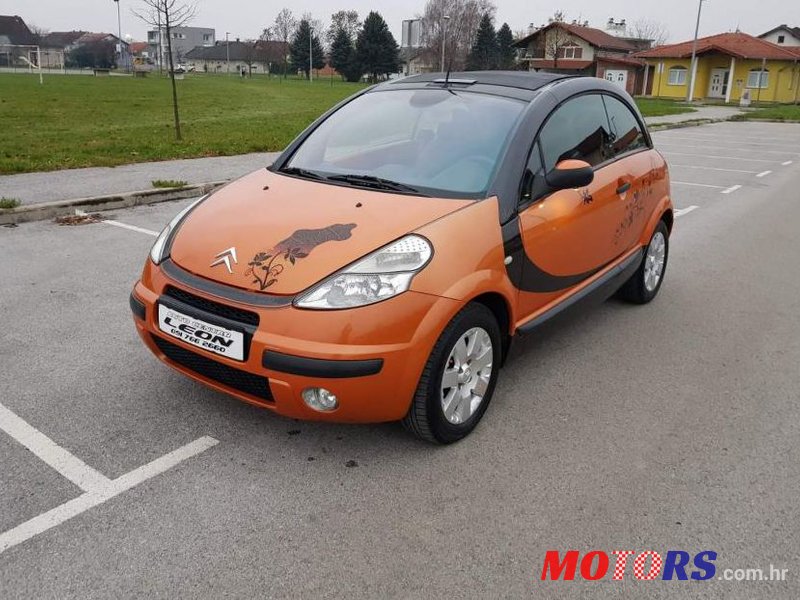 2004' Citroen C3 Pluriel 1,4 Hdi photo #1