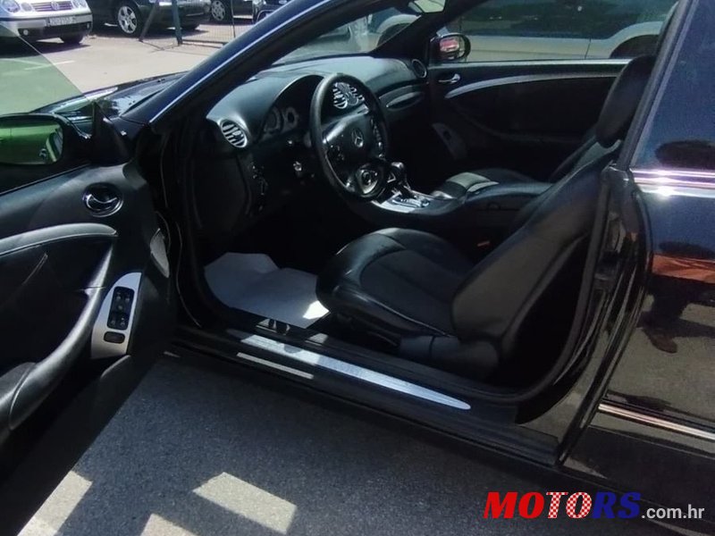 2005' Mercedes-Benz Clk Coupe 220 Cdi photo #2