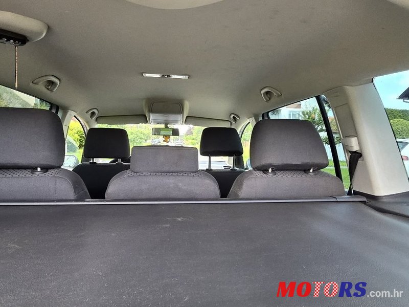 2006' Volkswagen Touran 1,9 Tdi photo #5