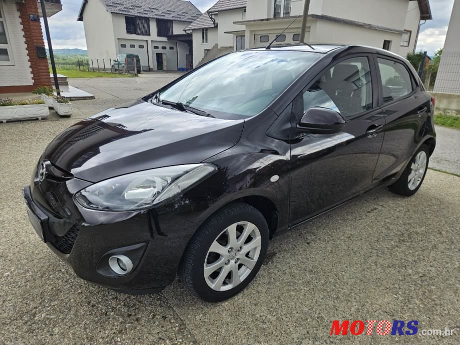 2011' Mazda 2 1,3 I Ce Pro photo #3